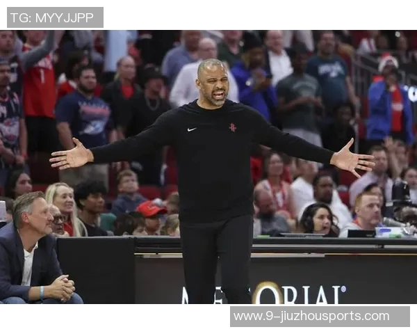 乌度卡强调季前赛重要性将考察首发第五人实战表现更具参考价值 乌度卡强调季前赛重要性将考察首发第五人实战表现更具参考价值