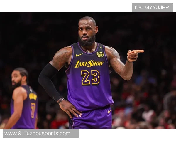 湖人是否会通过策略逼迫勒布朗提前退役的深度分析 湖人是否会通过策略逼迫勒布朗提前退役的深度分析