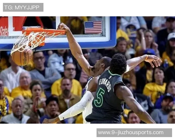 库明加精彩突破虚晃艾顿轻松上篮得分展现超强个人能力 库明加精彩突破虚晃艾顿轻松上篮得分展现超强个人能力