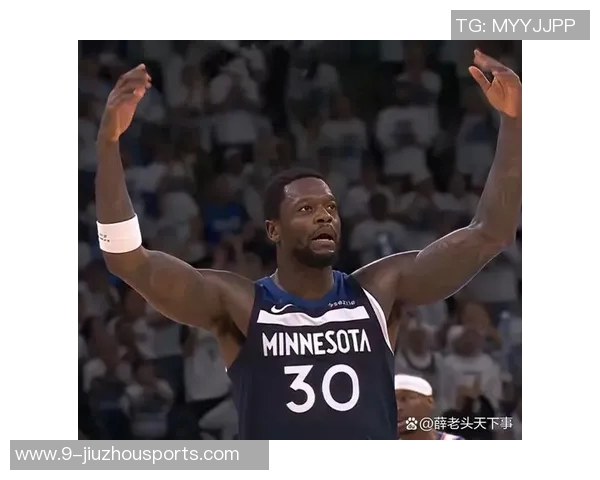 兰德尔表现平平全场10投仅4中贡献16分5篮板1助攻次节状态低迷未能得分 兰德尔表现平平全场10投仅4中贡献16分5篮板1助攻次节状态低迷未能得分