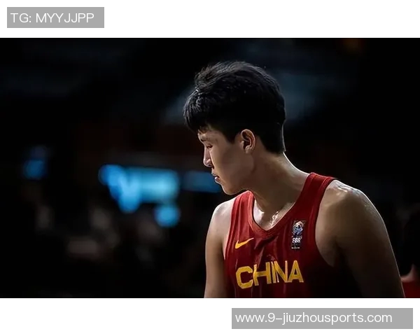 杨瀚森逐渐适应高强度比赛展现出色表现赢得球迷赞誉 杨瀚森逐渐适应高强度比赛展现出色表现赢得球迷赞誉