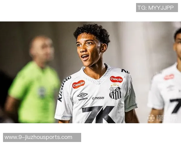 法媒称罗比尼奥之子在桑托斯表现出色解约金高达5000万欧元