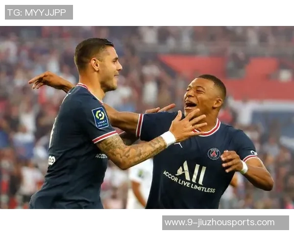 巴黎防线崩溃杜埃失误助攻莫雷拉轻松破门斯特拉斯堡逆转成功