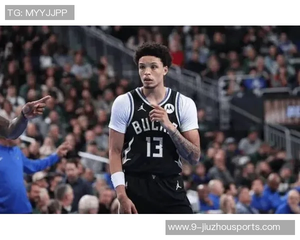 字母哥在垃圾时间上演精彩大风车罗林斯表示全队力挺他毫无问题